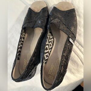 Toms black sequin open toed wedges, 3 inch wedge, size 8